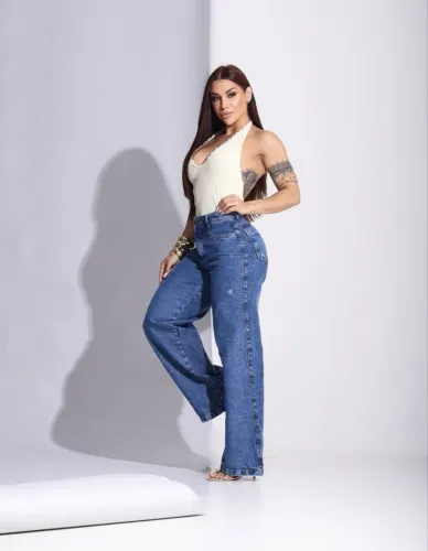 Calça Jeans Marmorizada Wide Leg Cintura Alta