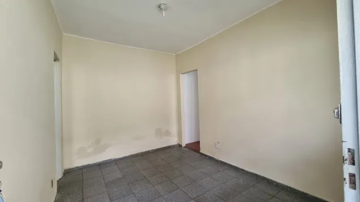 Casa com 1 quarto em Bento Ribeiro - Rio de Janeiro