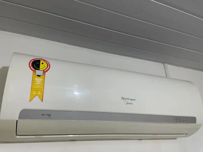 Vendo ar condicionado midea