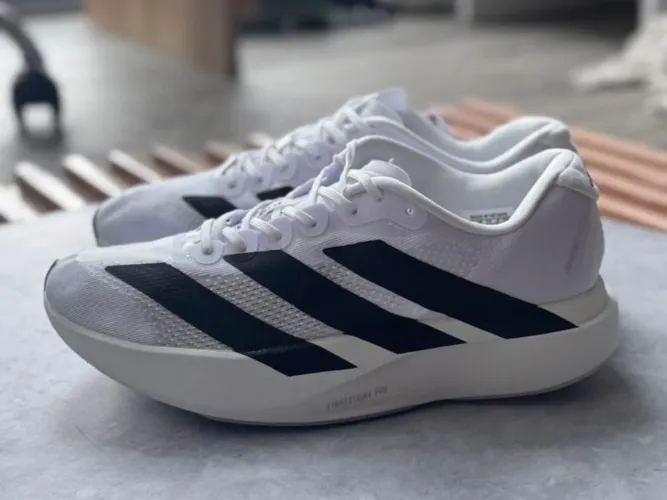 Tênis Adizero