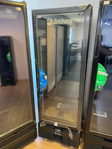 Freezer porta de vidro 560 litros full black com 3 anos de garantia