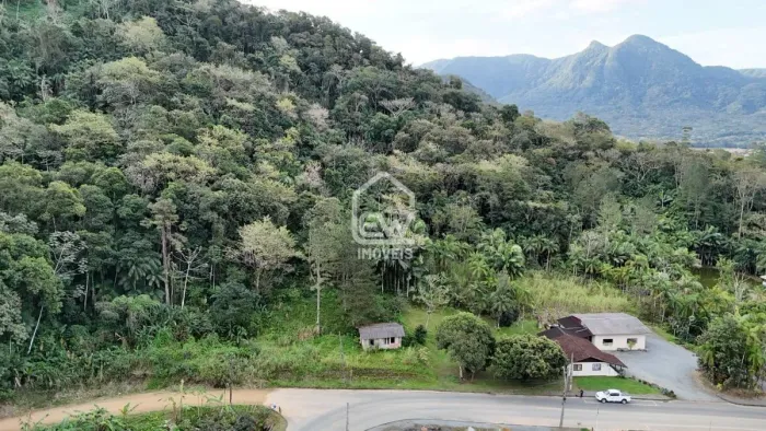 Chácara com Área Total de 15.296m² em Jaraguá do Sul, SC