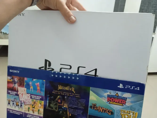 Oportunidade única - Playstation 4- super cuidado