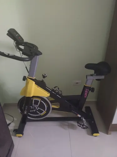 Vendo bicicleta ergométrica 