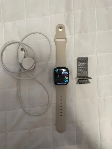 Apple Watch Series 9 41mm (GPS + Cellular) - Bateria 98%
