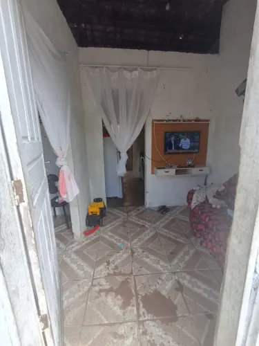 Vendo uma casa loteamento senhor do senhor bairro soledade