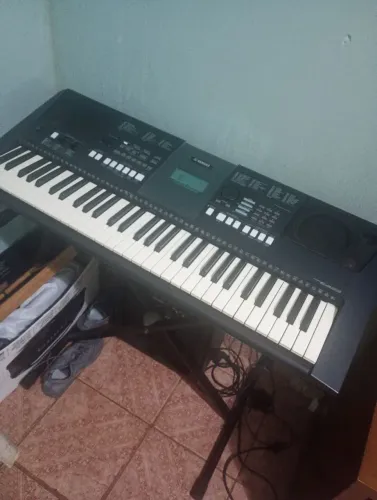 Yamaha psr-e423