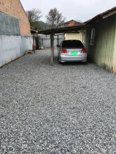 Venda de terreno com casa de mista