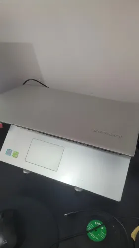 Lenovo Ideapad 330 i7 8GB - Leia o anúncio