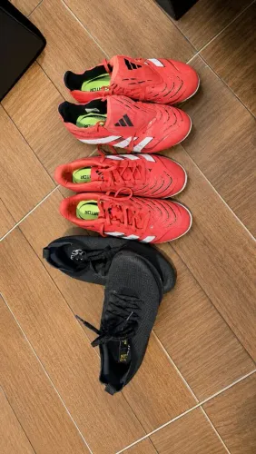 Kit chuteira ,society e tênis 