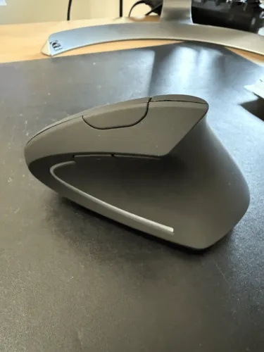 Vendo mouse sem fio ergonômico