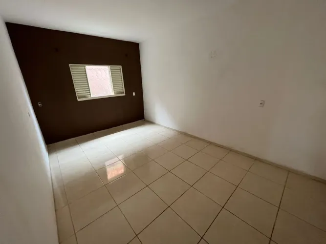 CASA A VENDA