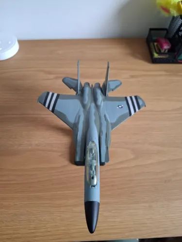 Miniatura F-15 Eagle - Caça Americano Colecionável