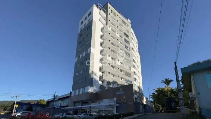 Apartamento Mobiliado com 2 Dormitórios sendo 1 Suíte na Velha!