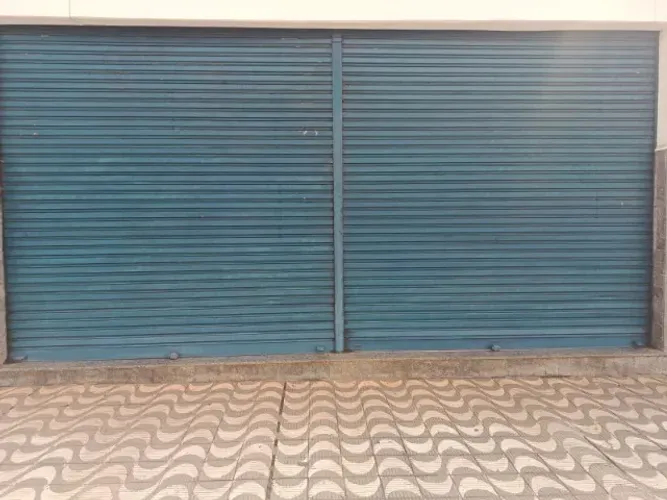 4 PORTAS COMERCIAIS DE ENROLAR