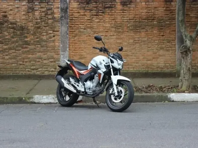 VENDA CB TWISTER 250