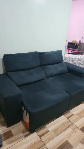 Sofá retrátil e reclinável 2 lugares