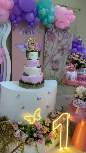 Bolo fake tema jardim