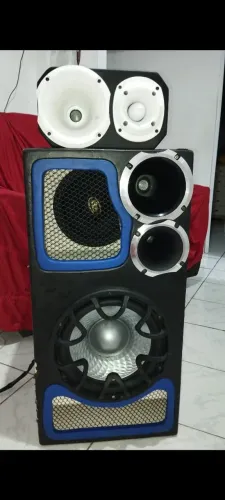 Aparelho de som automotivo 