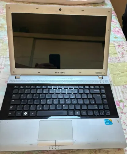 Notebook Samsung i3
