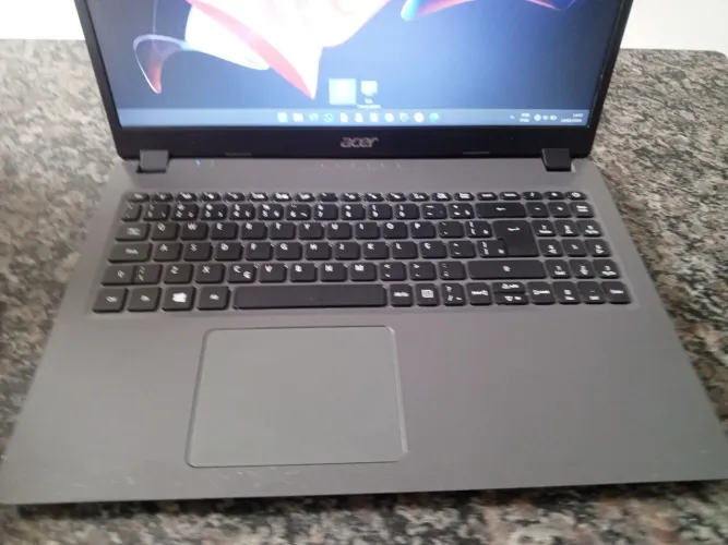 Notebook Acer Aspire i3 10th 12gb ram ssd 120 Tela 15" funcionando perfeitamente