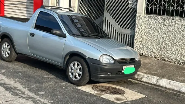 Chevrolet Corsa Pick-up Std/ Rodeio 1.6 MPFI 2001