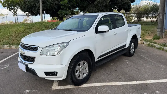 Chevrolet S10 Pick-up LT 2.8 TDI 4X4 CD Diesel AUT 2014