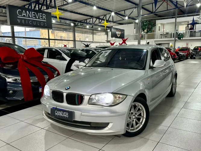 BMW 118IA 2.0 16V 136cv 5P 2011