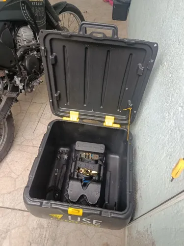 BAU 140 LITROS ICBRAS + SUPORTE UNIVERSAL COMPLETO