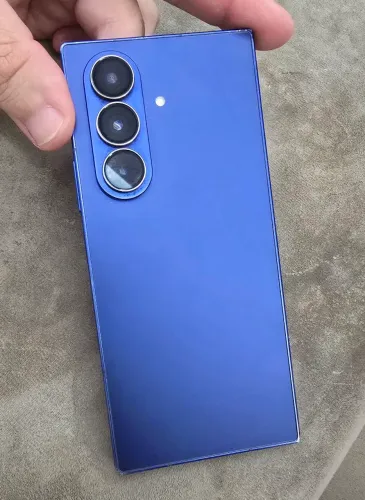 Galaxy Z fold 7 1tb 16 ram