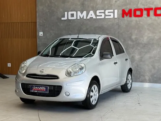 Nissan March 1.0 16V Flex Fuel 5P 2012