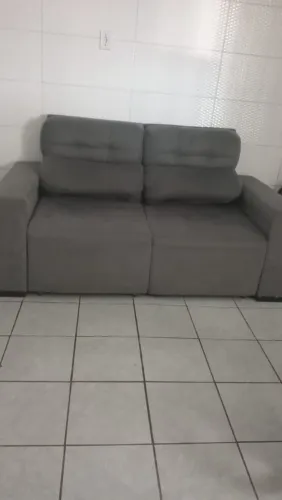 Vendo esse Sofá retratil com essas 2 poltronas, para vender rápido!!