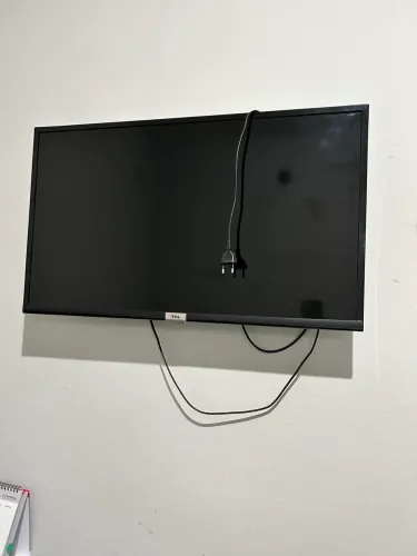 Smart TV TCL 32? - Excelente Conservação