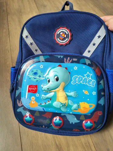 Mochila infantil nova