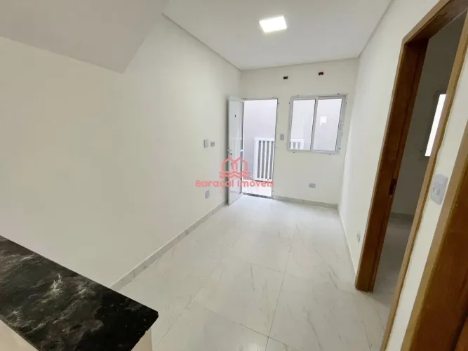 Casa em condomínio fechado a venda Bairro Tupiry na cidade de Praia Grande!