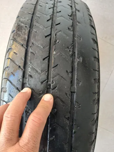 Pneu 205/75/16