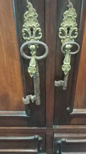 2 Antigas Chaves para decoração medidas 16 e 11 cm<br>medidas 16 e 11 Cm