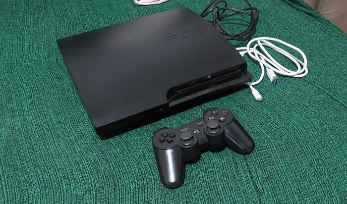 Ps3,play 3,playstation 3 slim completo com loja de jogos..trocado pasta termica