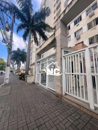 Cobertura duplex com 2 quartos e um reversivel, à venda, 45 m² por R$ 180.000 - Pendotiba 