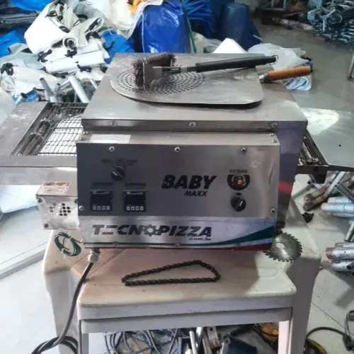 Forno de esteira tecnopizza Baby