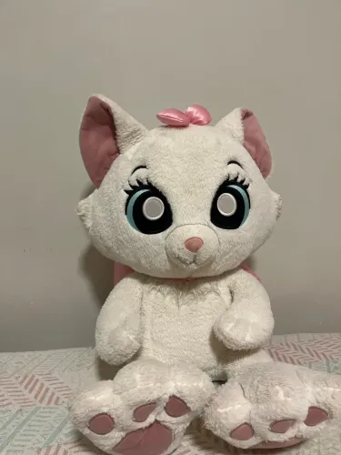 Ursinho de pelúcia da Gatinha Marie