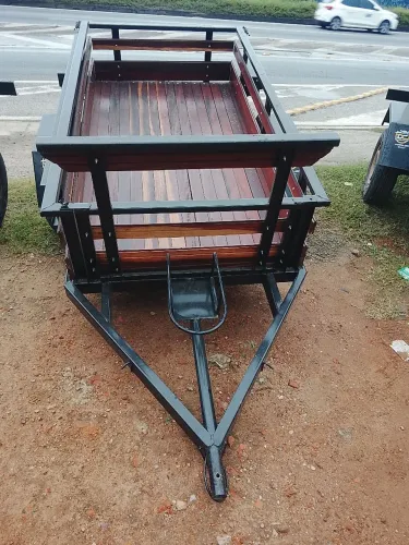 Carretinha fazendinha mista para uma moto