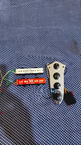 Circuito Guyker ativo + captadores fender N3 originais