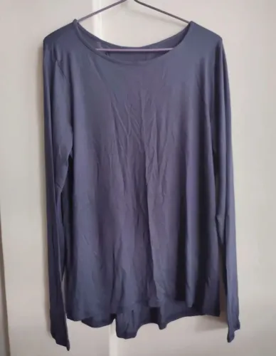 Blusa Track e field tamanho médio comprida 