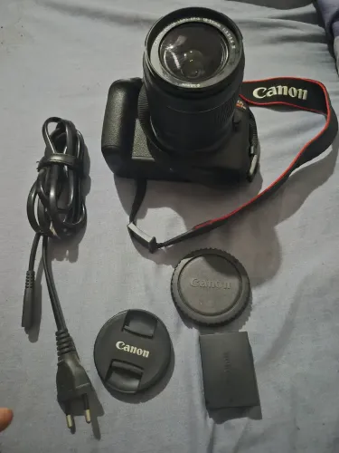 MÁQUINA FOTOGRÁFICA CANON REBELT100