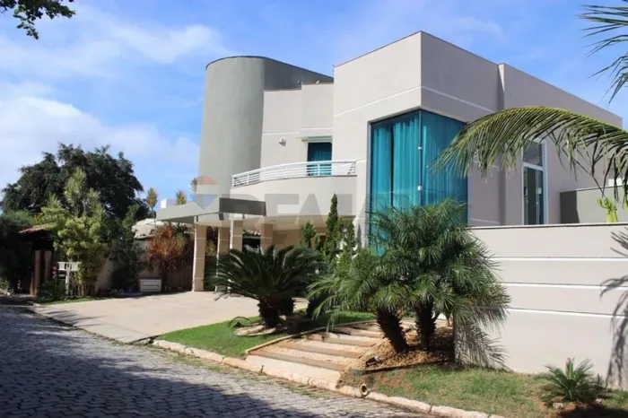 Casa Luxuosa para LOCAÇÃO FIXA em Cabo Frio/RJ, perto da Praia.