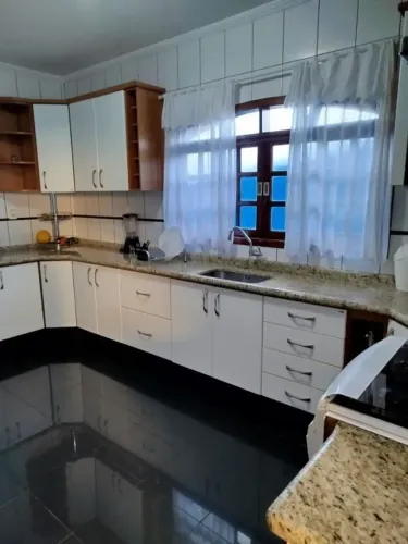 Sobrado com 4 dormitórios à venda, 255 m² por R$ 795.000,00 - Esplanada Independência - Ta