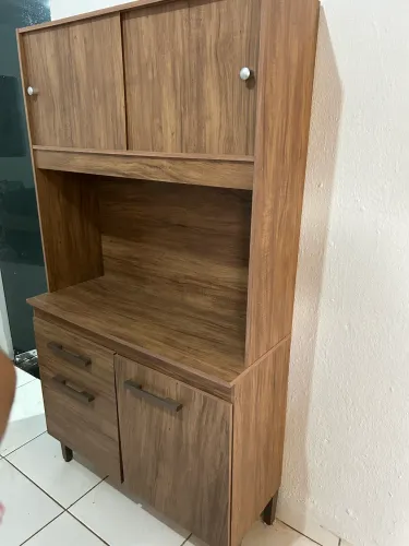 Armário de Cozinha em madeira -Conservado