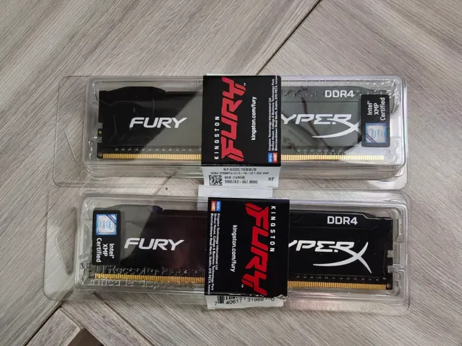 Memória RAM ddr4 Kingston fury