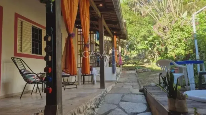 Casa 4 quartos, Pirenópolis, Proximo a Rua do Lazer.